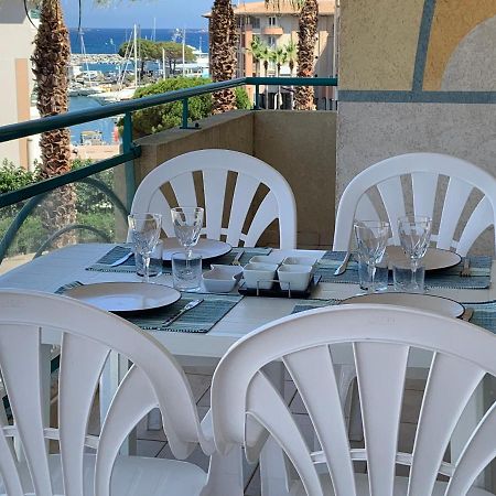 Port Frejus - Le Romanee - Appartement Vue Mer - 2 Chambres Luaran gambar